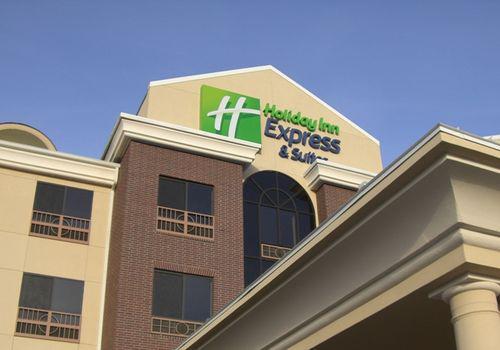 Express & Dayton South - I-675 By Ihg 2* Shanersville