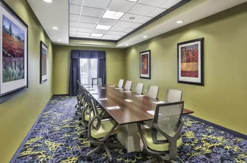 Express & Dayton South - I-675 By Ihg Shanersville